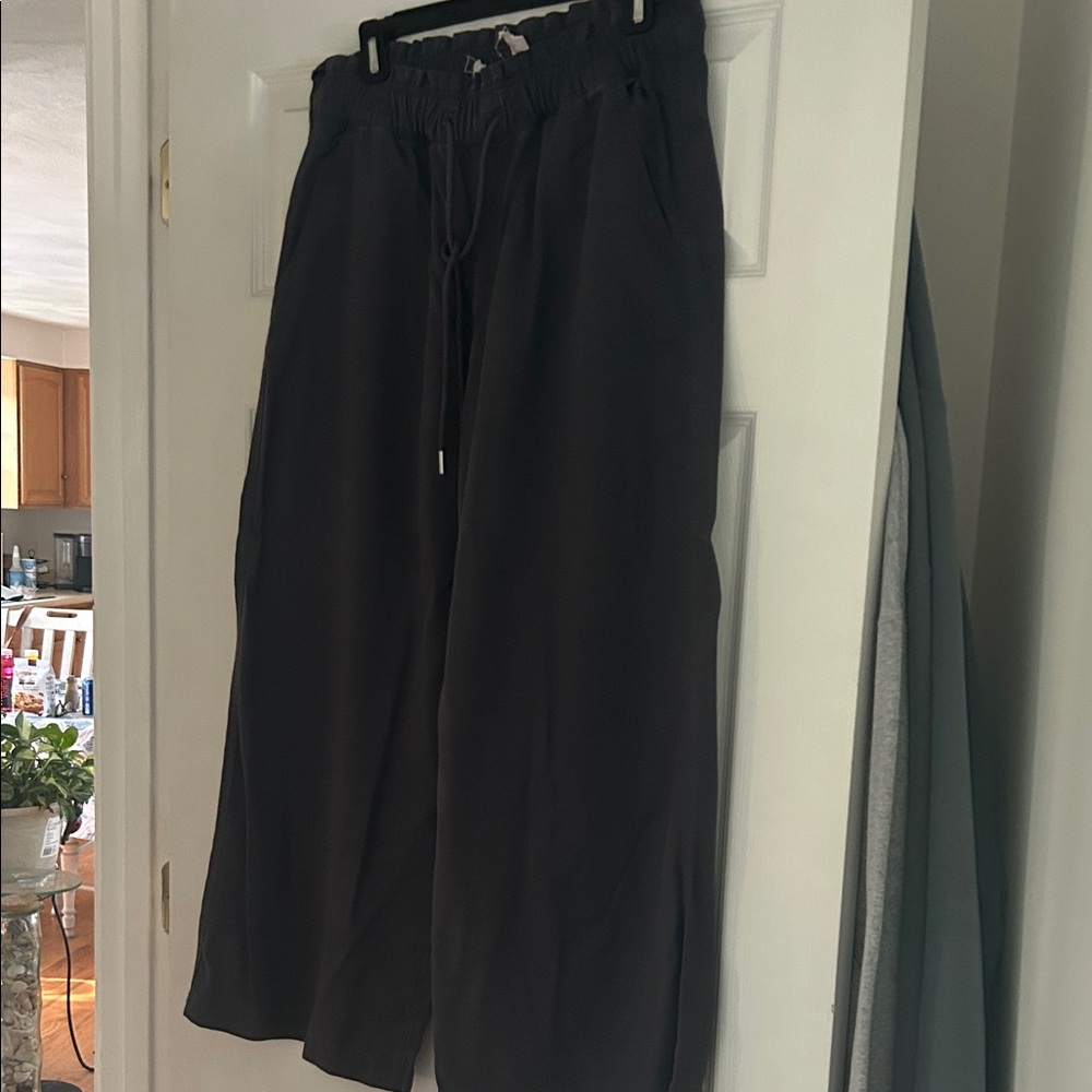 LOFT Black Wide-Leg Drawstring Pants